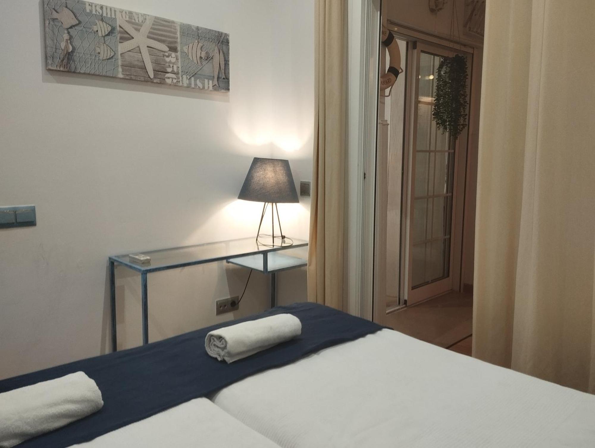 Апартаменты Port House, Paseo Maritimo,A Un Minuto Playa Фуэнхирола Экстерьер фото