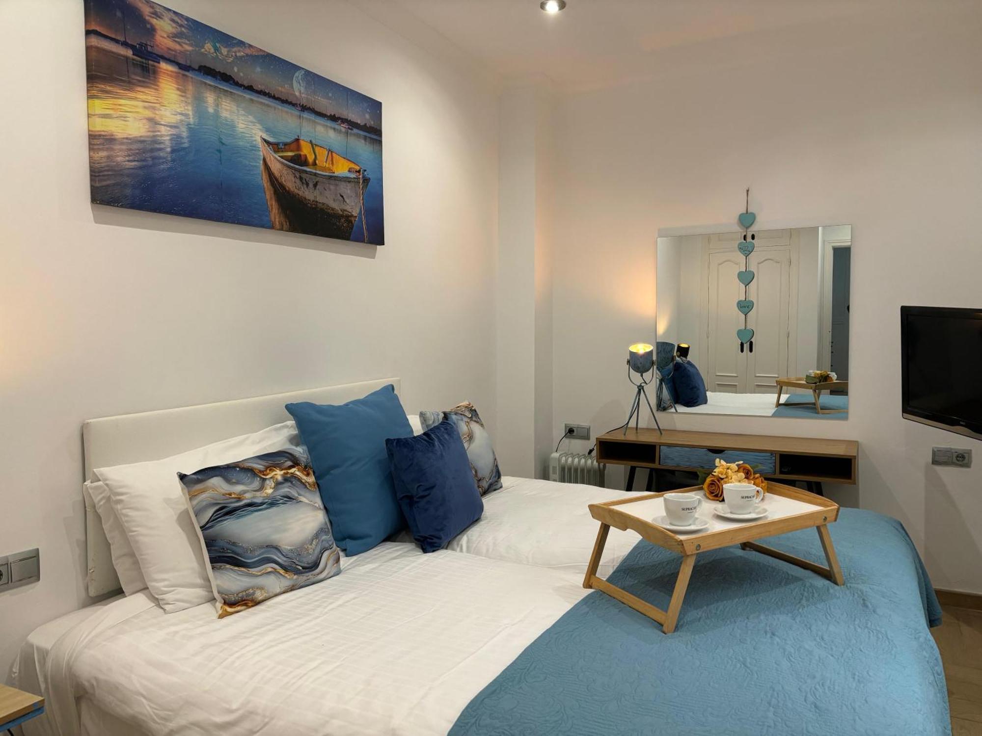 Апартаменты Port House, Paseo Maritimo,A Un Minuto Playa Фуэнхирола Экстерьер фото