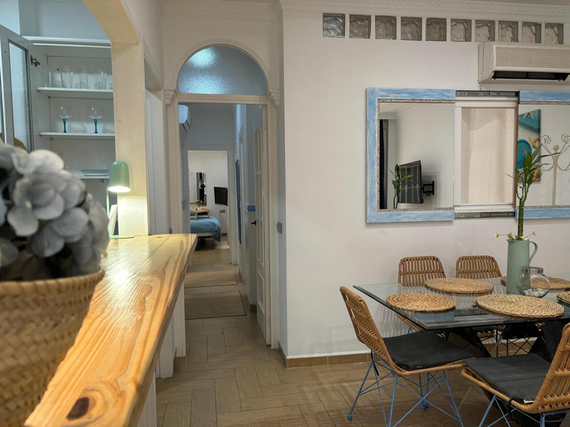 Апартаменты Port House, Paseo Maritimo,A Un Minuto Playa Фуэнхирола Экстерьер фото